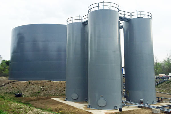 painting silos and storage tanks